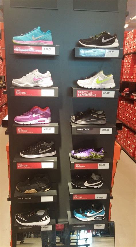 Nike bij Winkelcentrum Overvecht